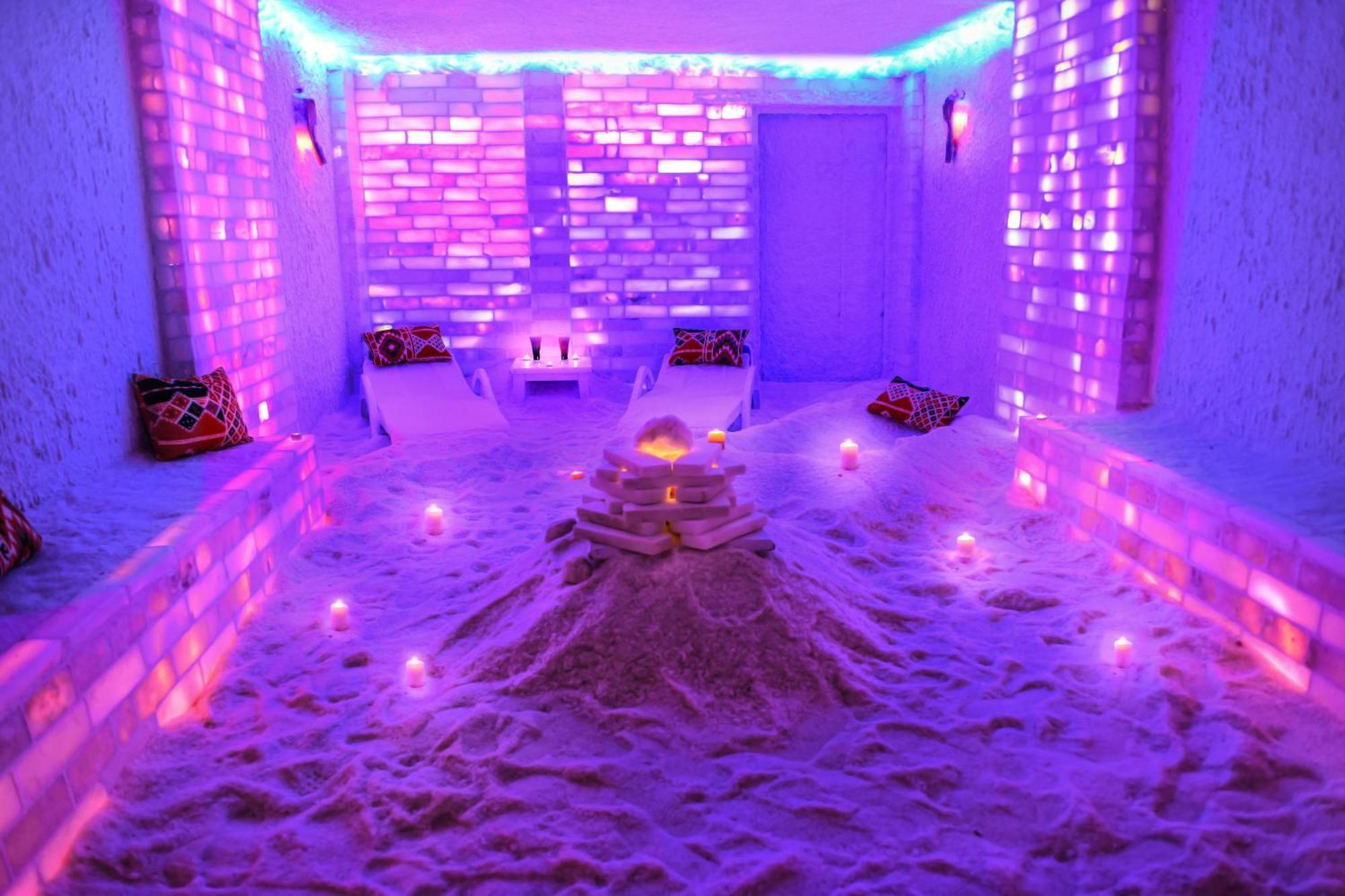 Tolip Hotel Alexandria Exterior photo A salt cave